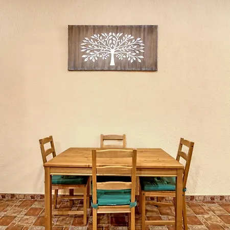 Planta Baja, Playa Arenas, Cabanyal Apartamento *